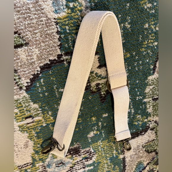 Parker Thatch platinum sling w/ strap - Picture 14 of 16